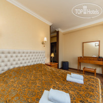 Boulevard Boutique Hotel