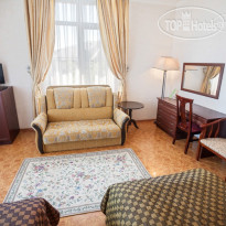 Gloria Park Hotel