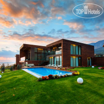 MRIYA RESORT & SPA 