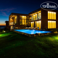 MRIYA RESORT & SPA 