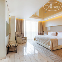 MRIYA RESORT & SPA 