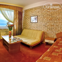 Яхт Клуб Ялта (Yacht Club) 