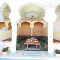 Яхт Клуб Ялта (Yacht Club) 