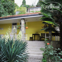 Летний дворик фасад мини-отеля