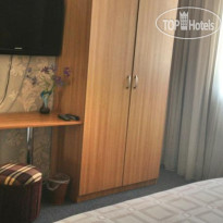 Эллинг У Моря 