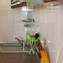 Эллинг У Моря 