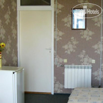 Эллинг У Моря 