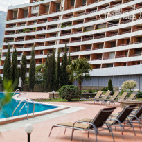 Фамилия Делюкс Открытый бассейн (посезонно)