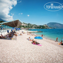 Фамилия Делюкс Пляжи набережной им.Пушкина