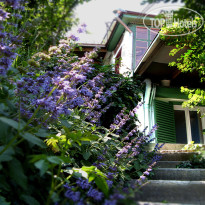 Виллы Мераба Вилла "Дача"