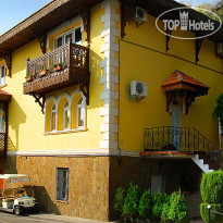 Виллы Мераба Вилла "Дом Солнца"