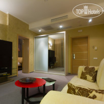 Europe Hotel Полулюкс 6-ой этаж - Гостинная