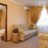 GOLDEN RESORT 