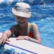 GOLDEN RESORT Детский открытый бассейн