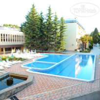 GOLDEN RESORT Открытые разноуровневые бассей