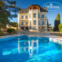 Villa Caprice