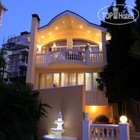Marina Park Hotel 