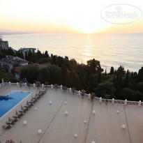 Marina Park Hotel 