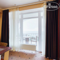 Marina Park Hotel 
