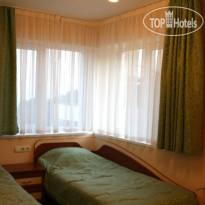Marina Park Hotel 