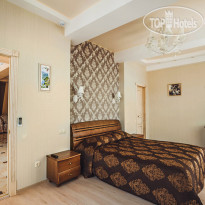 Marina Park Hotel 