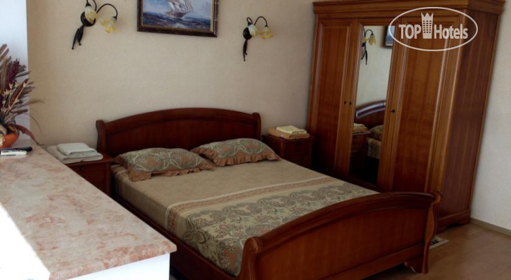 New photos from tourists Парус