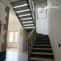 Замок Алустон 