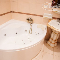 Парк-отель Паустовский