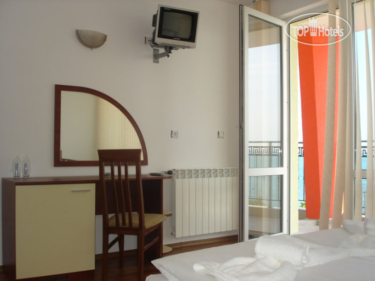 New photos from tourists Charn 2*