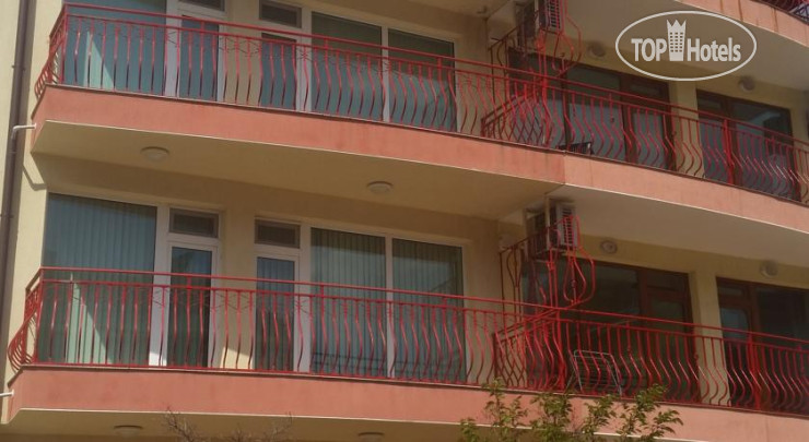 Cherno More Guest House