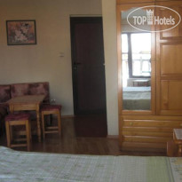 Antoaneta Guest House 