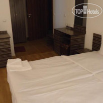 Adri Guest House