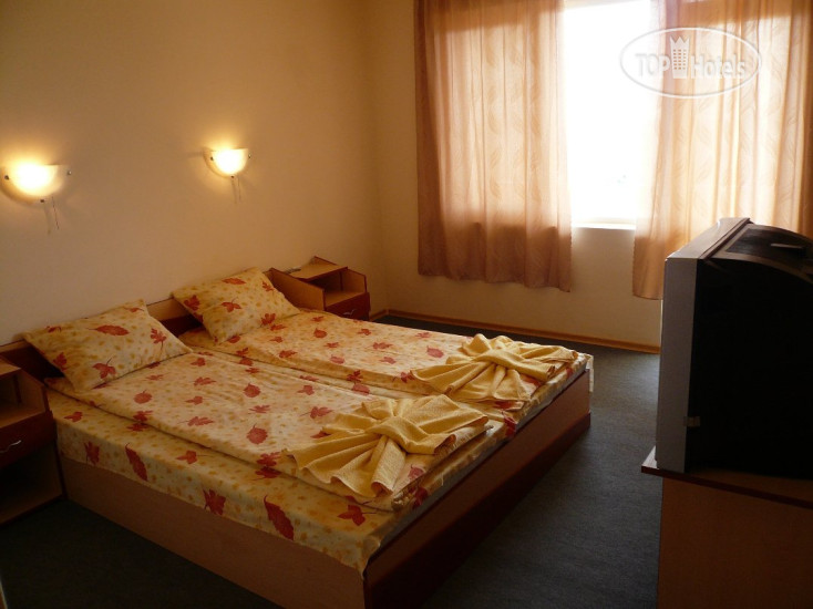 New photos from tourists Krasi Hotel 2*