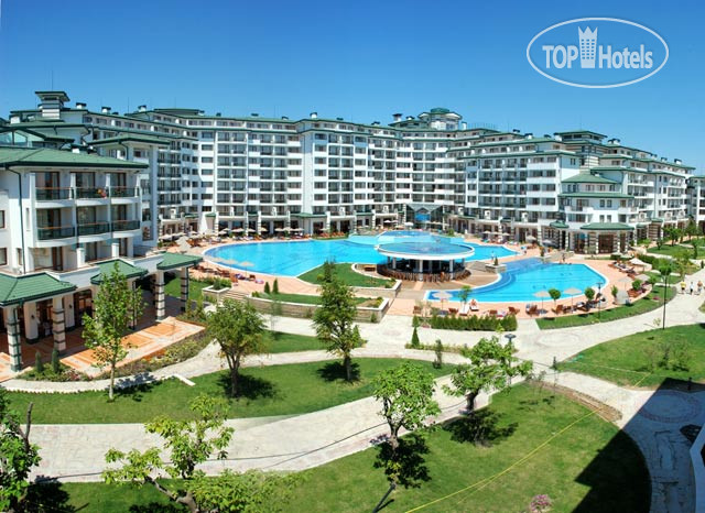 Hotel photo Emerald Beach Resort Spa & Apartments 5*