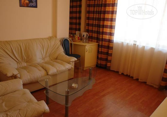 New photos from tourists Paralax Hotel 1*