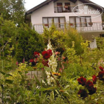 Romantika Guest Rooms 