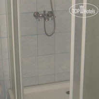 The Irish Rover Hotel 