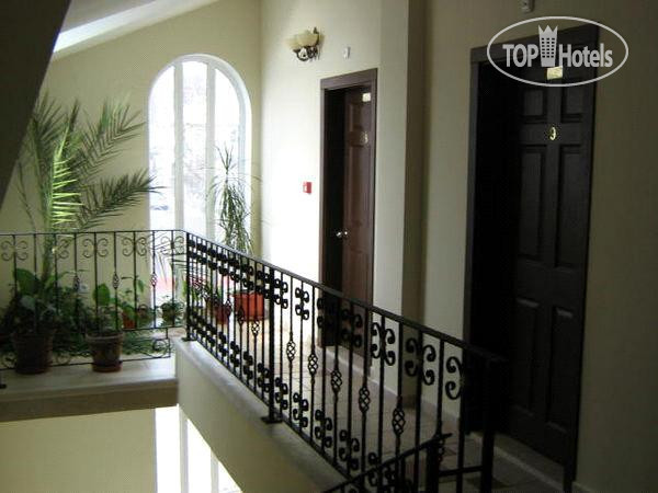 Hotel photo Akroza 3*