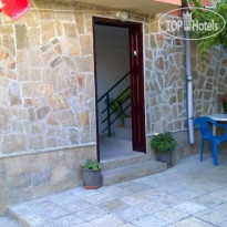 Summer SZ Guest House