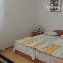 Holiday House