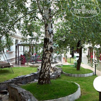 Ajax Hotel