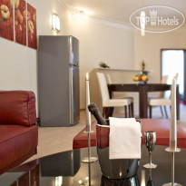 Ajax Hotel