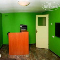 Hostel 44 