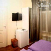 Hostel 44 