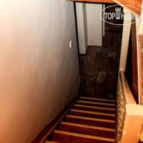 Hostel 44 