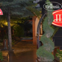 Perla Hotel Отель