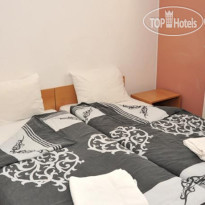 Ivani Hostel & Apartments