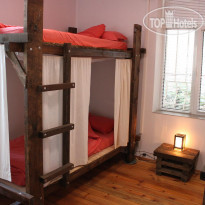 Canape Connection Hostel