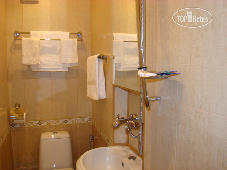 New photos from tourists The House Hotel 2*