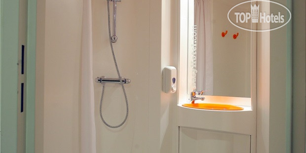 New photos from tourists easyHotel Sofia 1*